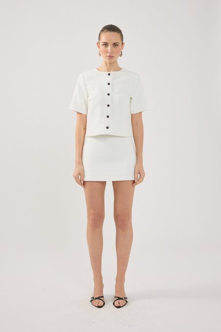 Perfect Stranger Lulu Mid Rise Skort White